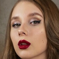 Lucy Laistner Nua