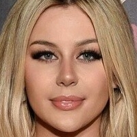 mercedes_blanche Nua