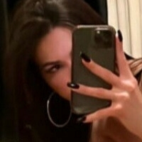 Mickaelly Menegazzi Nua