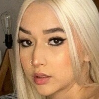 mileywhite Nua