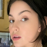 Miranda Henny Nua