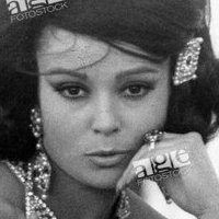 Mirella Maravidi Nua
