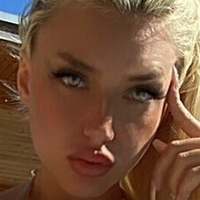 modelsarahgrace Nua