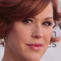 Molly Ringwald Nua