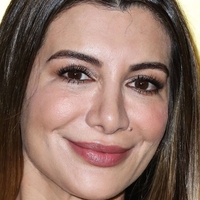 Nasim Pedrad Nua