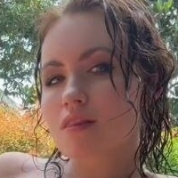 Nika Kolosova Nua