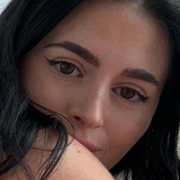 oliviabrookess Nua