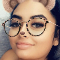 Prettylillu Nua