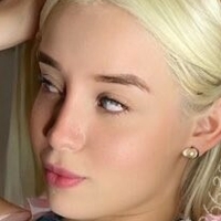 rusell_irina Nua