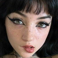Savannah Skye Nua