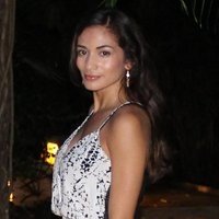 Scarlet Garcia Nua