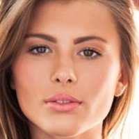 Shelby Bay Nua
