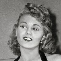 Shelley Winters Nua