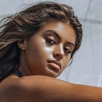 Sofia Jamora Nua