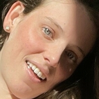 Stella Hayes Nua