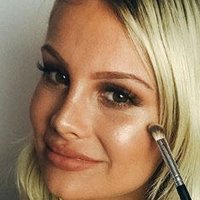 Stephanie Schmitz Nua
