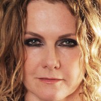 Susan Traylor Nua