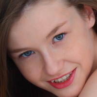 Tania Fox Nua