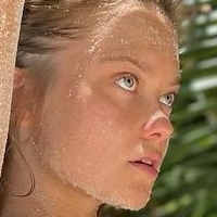 Tanya Kozina Nua