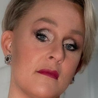 Tricia Holt Eckstein Nua