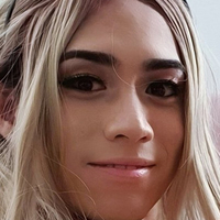 Victoria Salvatore Nua