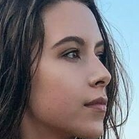Viktoria Makarenko Nua