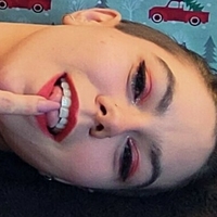 yegstonerchick Nua