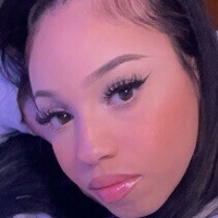 Y.lashae Nua