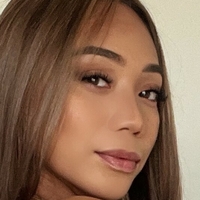 yoursxxxenia Nua