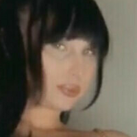 Yvonnerussiancreme Nua