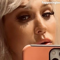 Zoe_lovee Nua